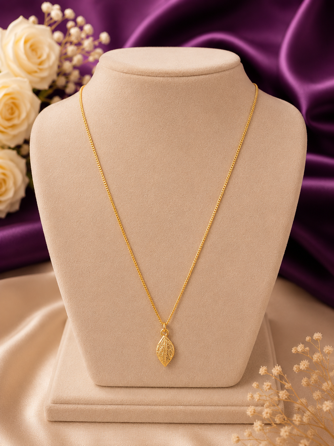 Gold Leaf Pendant Necklace