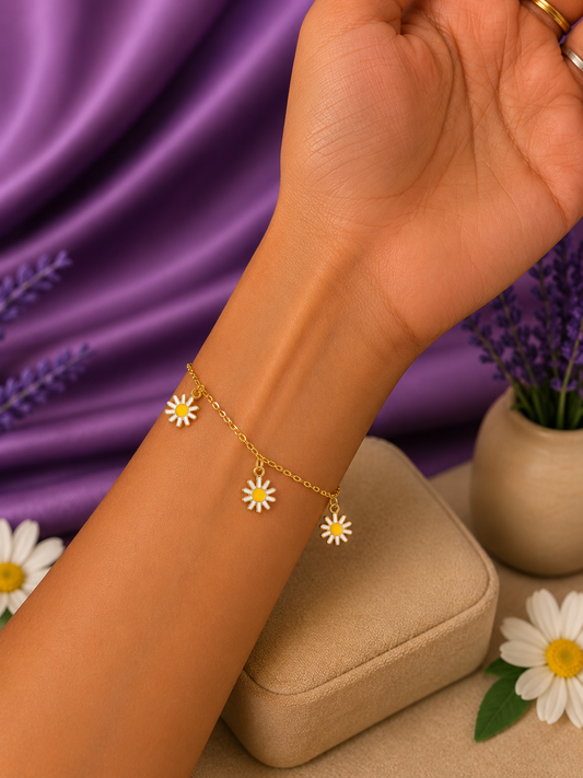 Gold Daisy Charm Bracelet