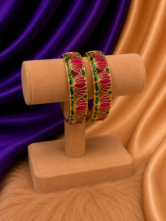 Antique Gold Ruby Emerald Lotus Bangle Set