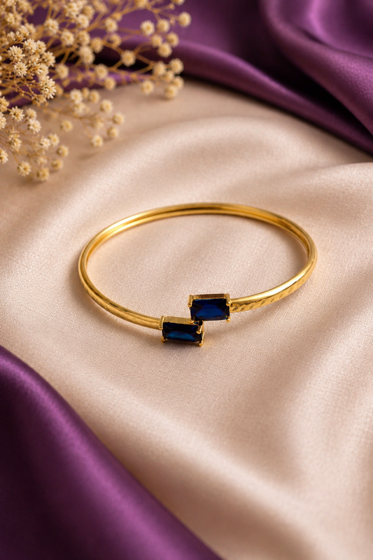 Solitaire Bangle