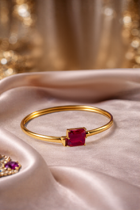 Solitaire Bangle